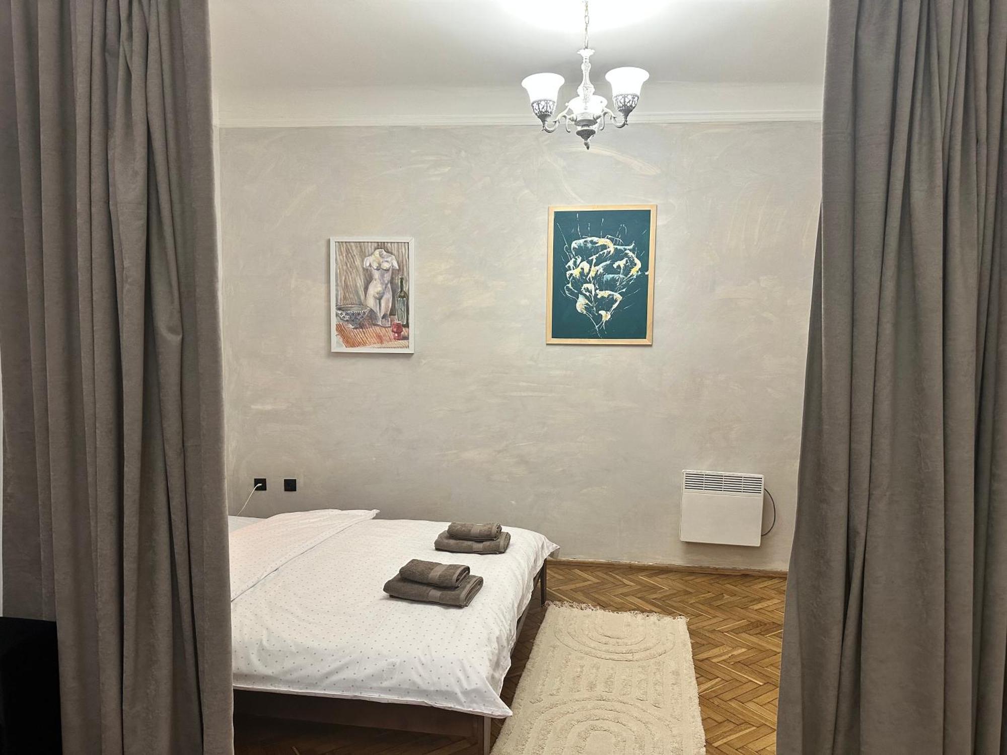 Art On Kylisha Str Apartment Lviv